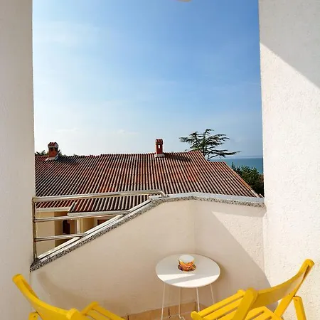 Apartment Mango